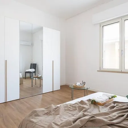 Apartment Casa Levante - Near The Station And Center *