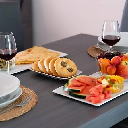 Apartment Casa Levante - Near The Station And Center Oristano