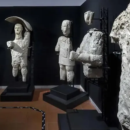 Casa Levante - Near The Station And Center Apartment Oristano