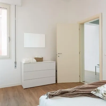 Casa Levante - Near The Station And Center Appartamento *
