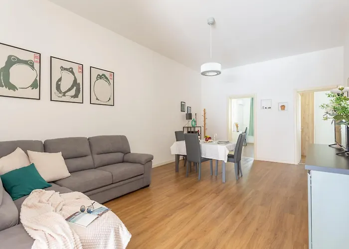 Daire Casa Levante - Near The Station And Center Oristano
