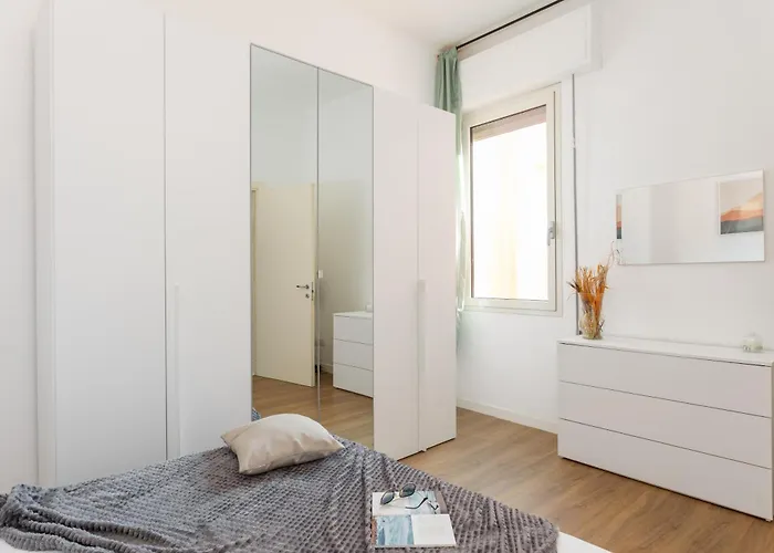 Daire Casa Levante - Near The Station And Center Oristano
